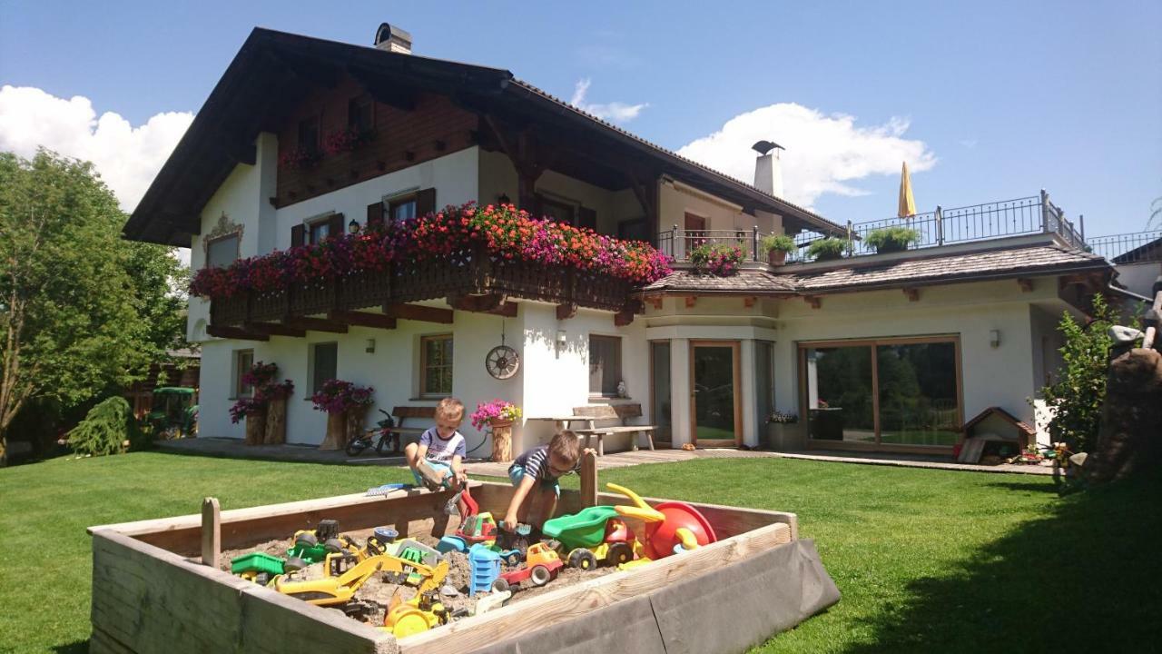 Blumenheim * Castelrotto